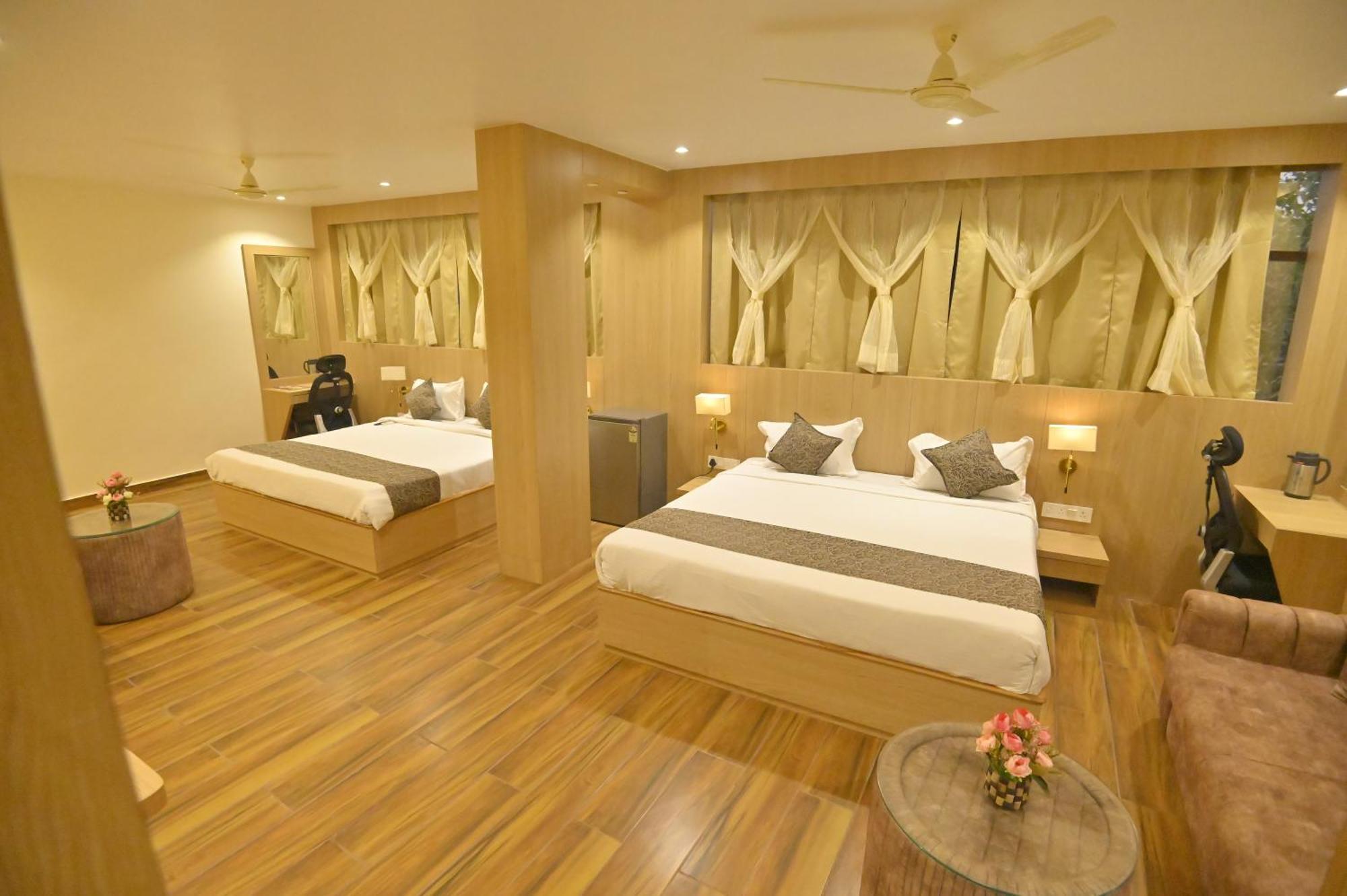 Hotel Jk Palace Prayagraj Exterior foto